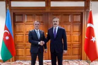 Ադրբեջանի և Թուրքիայի ԱԳ նախարարները քննարկել են Հայաստանի հետ խաղաղության շուրջ բանակցությունները