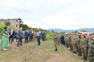 Ալիևը միջազգային զորավարժություններն է կարևորում, Փաշինյանը` տեղական բանակային խաղերը