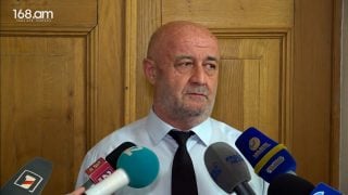 Վիրավորական արտահայտություն արեց Պարսիլյանը, ես «Շիշ նետողն» եմ. Հովիկ Աղազարյան