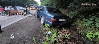 Պուշկինյան ոլորաններում բախվել են 2 «Mercedes», կա 6 վիրшվոր