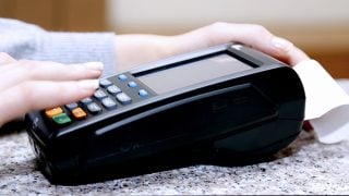 ՊԵԿ-ը ներկայացրել է ՀԴՄ կիրառման կանոնների, վարձու աշխատողի չձևակերպման և անկանխիկ գործառնությունների խախտման դեպքերը