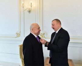 ՌԴ-ում ձերբшկալվել է Մոսկվայի երգիծական թատրոնի նախկին տնօրեն, ադրբեջանցի Մամեդալի Աղաևը