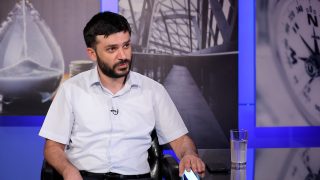 «Փաշինյանն իսկապես «շատ բաներ» է արել Արցախի համար, հասել է այն բանին, որ 120.000 արցախահայեր բռնի տեղահանվել են՝ «կեցցե՛»». Արամայիս Աղաբեկյան