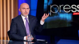Տղերք, զարմանում եմ ձեր վրա։ Դուք մինչեւ հիմա, նույնիսկ այդքանից հետո  2021-ից դասեր չե՞ք քաղել. Արմեն Աշոտյան