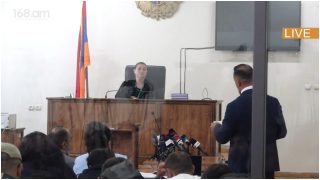 Դուք Հայ առաքելական եկեղեցու հետևո՞րդ եք, թե՞ ոչ. դատավորը չպատասխանեց պաշտպան Երեմ Սարգսյանի հարցին