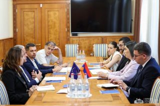 ԵՄ վիզաների ազատականացման ուղղությամբ աշխատանքներն ակտիվ շարունակվում են. ՆԳ նախարարն ընդունել է ԵՄ պատվիրակության ղեկավարին