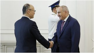 Փաշինյանն ընդունել է Ասիական զարգացման բանկի նախագահին
