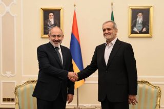 Փեզեշքիանին համոզելու ձևը Փաշինյանը գտել է․ «Հրապարակ»
