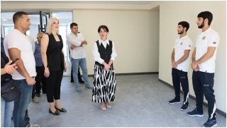 Ժաննա Անդրեասյանը կրթամշակութային մի շարք հաստատություններում հետևել է նորոգման և վերակառուցման աշխատանքներին