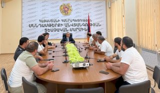 Տեսչական մարմնի ղեկավարն ընդունել է «Գումի» շուկայի մսավաճառներին