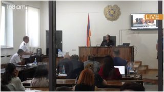 Հիմա սա հարցազրո՞ւյց է. միկրոֆոնը դրված է. Միքայել սրբազանը` դատախազին