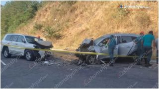 Դիլիջանում բախվել են «Toyota Land Cruiser»-ն ու «Hyundai X35»-ը. տուժածներից 4-ը երեխաներ են