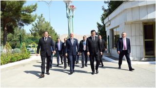 Խաչատուրյանն այցելել է Թուրքմենբաշիի նավթի վերամշակման գործարանային համալիր