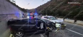 Ալավերդի-Վանաձոր ավտոճանապարհին բախվել են «Toyota»-ն և «Opel»-ը․ կա 5 վիրшվոր