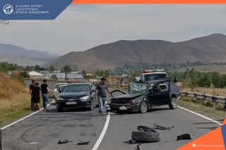 Սպիտակ-Գյումրի ավտոճանապարհին բախվել են ավտոմեքենաներ