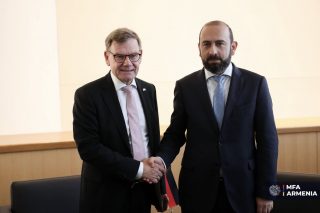 Արարատ Միրզոյանը և Գերմանիայի ԱԳ դաշնային նախարար Յոհան Վադեֆուլը քննարկել են հարաբերությունների խորացման նոր հնարավորությունները