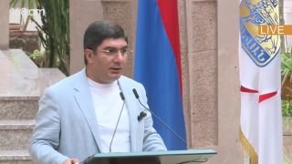 Տիգրա՛ն Ավինյան, ժպիտը, որ եկավ ձեր դեմքին, ձգտում եք սերիալի հերոս դառնալ. Մեսրոպ Մանուկյան