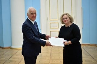 ՀՀ նախագահին իր հավատարմագրերն է հանձնել Միացյալ Թագավորության նորանշանակ դեսպանը