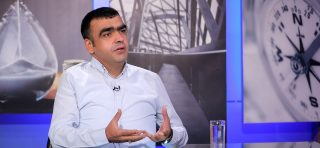 Առանձին խոսակցության թեմա է Դուշանբեում տեղի ունեցած ստորացուցիչ տեսարանը. Արմեն Հովասափյան