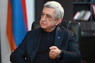 Սեփական աթոռը կորցնելու վախերից կառչած իշխանազավթի համար Արցախը ոչ թե Հայրենիք է, այլ ծանր բեռ,  արցախցին ոչ թե հայրենակից է, այլ ժամանակավոր ապաստան խնդրող. Սերժ Սարգսյան