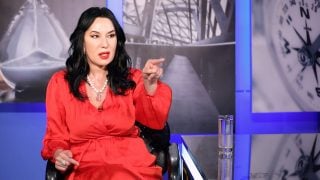 «Նիկո՛լ, գնա տղուդ հարցրու՝ ի՞նչ գործ ուներ «Ադրբեջանի տարածքում». Աննային հանձնելո՞ւ ես». Նաիրա Զոհրաբյան
