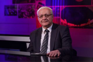«Եթե հասարակությունը կողմ քվեարկի, Հայաստանը փաստացի ընդունում է ադրբեջանական վասալիտետը, եթե դեմ քվեարկի…». Սուրեն Սուրենյանց