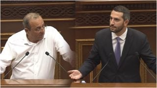 Պարոն Ռուբինյան, մի քիչ շատ եք Ձեր վրա վերցնում. Արծվիկ Մինասյան