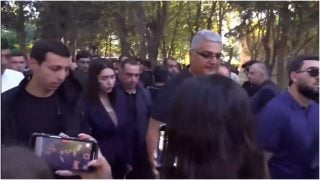 Նախարար Արփինե Սարգսյանը և այլ բարձրաստիճան ոստիկաններ մասնակցում են Վալոդյա Գրիգորյանի հոգեհանգստին
