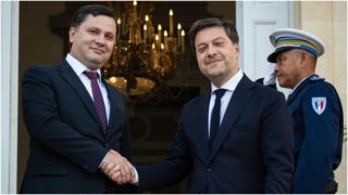 Ֆրանսիայում ՀՀ դեսպանը քննարկում է ունեցել Մարսելի քաղաքապետի հետ