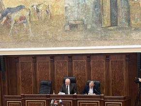 Գյումրիի ավագանին չեղարկել է «Գյումրու օր» տոնակատարությունը