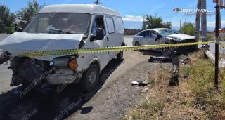 Արարատի մարզում բախվել են «Ford Transit»-ն ու «Kia»-ն. կա 2 տուժած