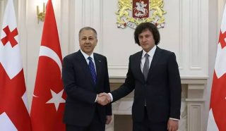 Թուրքիայի ՆԳ նախարարն ու Վրաստանի վարչապետը քննարկել են երկկողմ ռшզմավարական հարաբերությունները