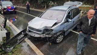 Տավուշում «Opel Zafira»-ն բախվել է երկաթե էլեկտրասյանը, ապա երկաթբետոնե արգելապատնեշներին․ կա տուժած