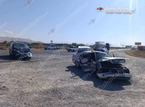 Արարատում բախվել են «Mercedes»-ն ու «Mitsubishi»-ն. 5 վիրավորից մեկի կյանքը փրկել չի հաջողվել