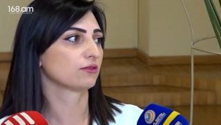 «Ձենդ կտրի՛, հա՛», «Խի՞ նիստերին չեք մասնակցում». լեզվակռիվ՝ ՔՊ-ականի ու Թագուհի Թովմասյանի միջև