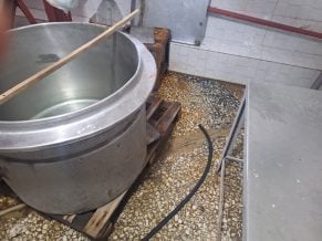 «Էլիզա և Գոհար» ՍՊԸ-ի պահածոների արտադրությունը կասեցվել է