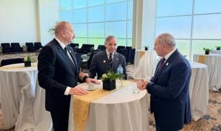 Փաշինյանը Պակիստանի վարչապետի հետ սուրճ էր խմում, իսկ Պակիստանի խորհրդարանում 44-օրյա պատերազմում Բաքվի հաղթանակից են խոսել