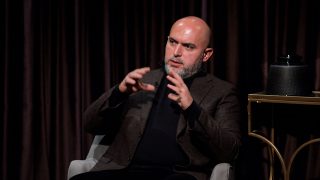 Եթե այսօր ես արդեն դարձել այդ ոհմակի ամենաբազմահայհոյված անձը, պատկերացրու, թե հետո ինչ է լինելու քո «բարի համբավի» հետ. Արմեն Աշոտյանը` Ալեն Սիմոնյանին