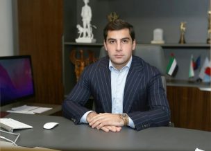 Խուդաթյանը Վայոց ձորի մարզպետի աշխատակազմին է ներկայացրել նորանշանակ մարզպետին