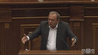 4-րդ Հանրապետություն հռչակելով՝ դուք գործում եք 3-րդի դեմ. դա հենց  սահմանադրական կարգի տապալում է. Արծվիկ Մինասյան