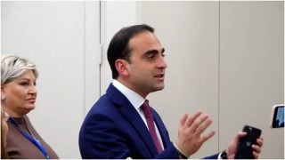 Հազա՜ր ներողություն, հազա՜ր ներողություն. Ավինյանը՝ Հովհաննավանքում պատարագի մասնակցելու մասին Հազա՜ր ներողություն, հազա՜ր ներողություն. Ավինյանը՝ Հովհաննավանքում պատարագի մասնակցելու մասին