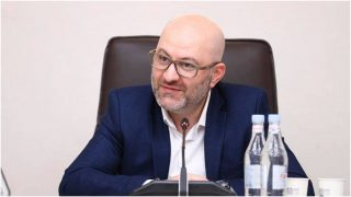 Գյումրեցին ուրիշ «խասյաթ» ունի․ մարզպետը շնորհավորել է քաղաքի օրվա առթիվ