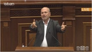 Դադարե՛ք ասել, թե Արցախը հանձնեց. եթե հանձնեց, ինչո՞ւ թողեցիք. Գեղամ  Նազարյան
