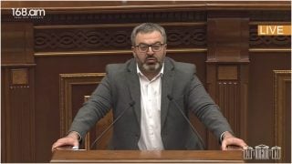Կոռուպցիայի դեմ պայքարը սկսե՛ք ինքներդ ձեզանից. Դանիելյանը՝ ՔՊ-ականներին