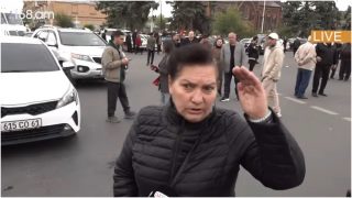 Փաշինյանն իրավունք չունի մտնել Գյումրի, սրբազանին բռնին-մարսեցին, հերթը հասավ քաղաքապետին. գյումրեցի