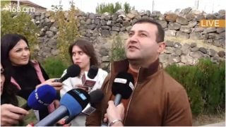 ՔՊ-ական Նարեկ Գրիգորյանը փորձում է ապացուցել, որ գիտի Հայր Մեր աղոթքը ՔՊ-ական Նարեկ Գրիգորյանը փորձում է ապացուցել, որ գիտի Հայր Մեր աղոթքը