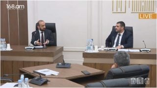 Հայաստանն ու Ադրբեջանը չգիտեն, թե ինչպես ապրեն խաղաղության մեջ. Արարատ Միրզոյան Հայաստանն ու Ադրբեջանը չգիտեն, թե ինչպես ապրեն խաղաղության մեջ. Արարատ Միրզոյան