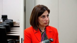 Ամուսինս «Ավետարանչական» է, ես մկրտվել եմ Առաքելական եկեղեցում, ունենք 3 երեխա. Անահիտ Ավանեսյան Ամուսինս «Ավետարանչական» է, ես մկրտվել եմ Առաքելական եկեղեցում, ունենք 3 երեխա. Անահիտ Ավանեսյան