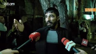Թքած ունեմ էս իշխանության վրա. հելեք, համախմբվենք, պայքարենք մեր երկրի, մեր հող ու ջրի համար. քաղաքացի