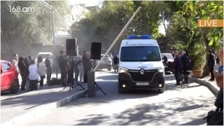 Սամվել Կարապետյանին բերեցին դատարան. քաղաքացիները ծափերով ողջունեցին նրան